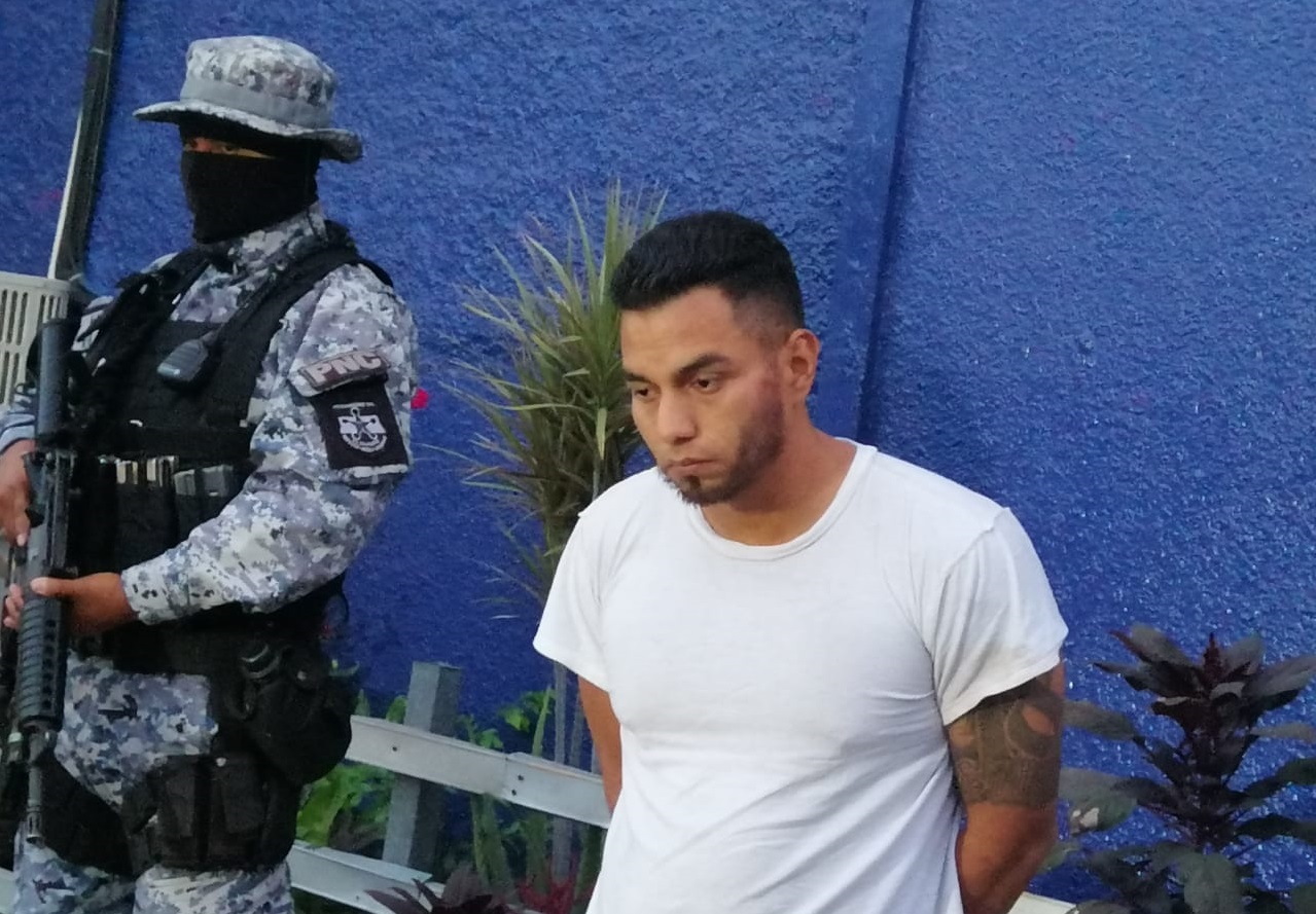 Arrestan a peligroso palabrero que tenía 7 órdenes de captura por homicidio arrestan-a-peligroso-palabrero-que-tenia-7-ordenes-de-captura-por-homicidio